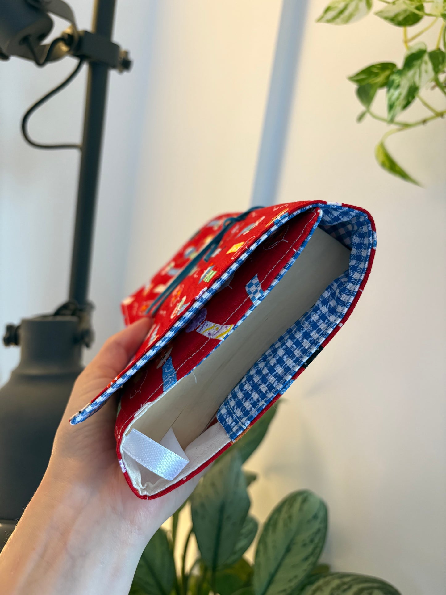Funda de libro Furin