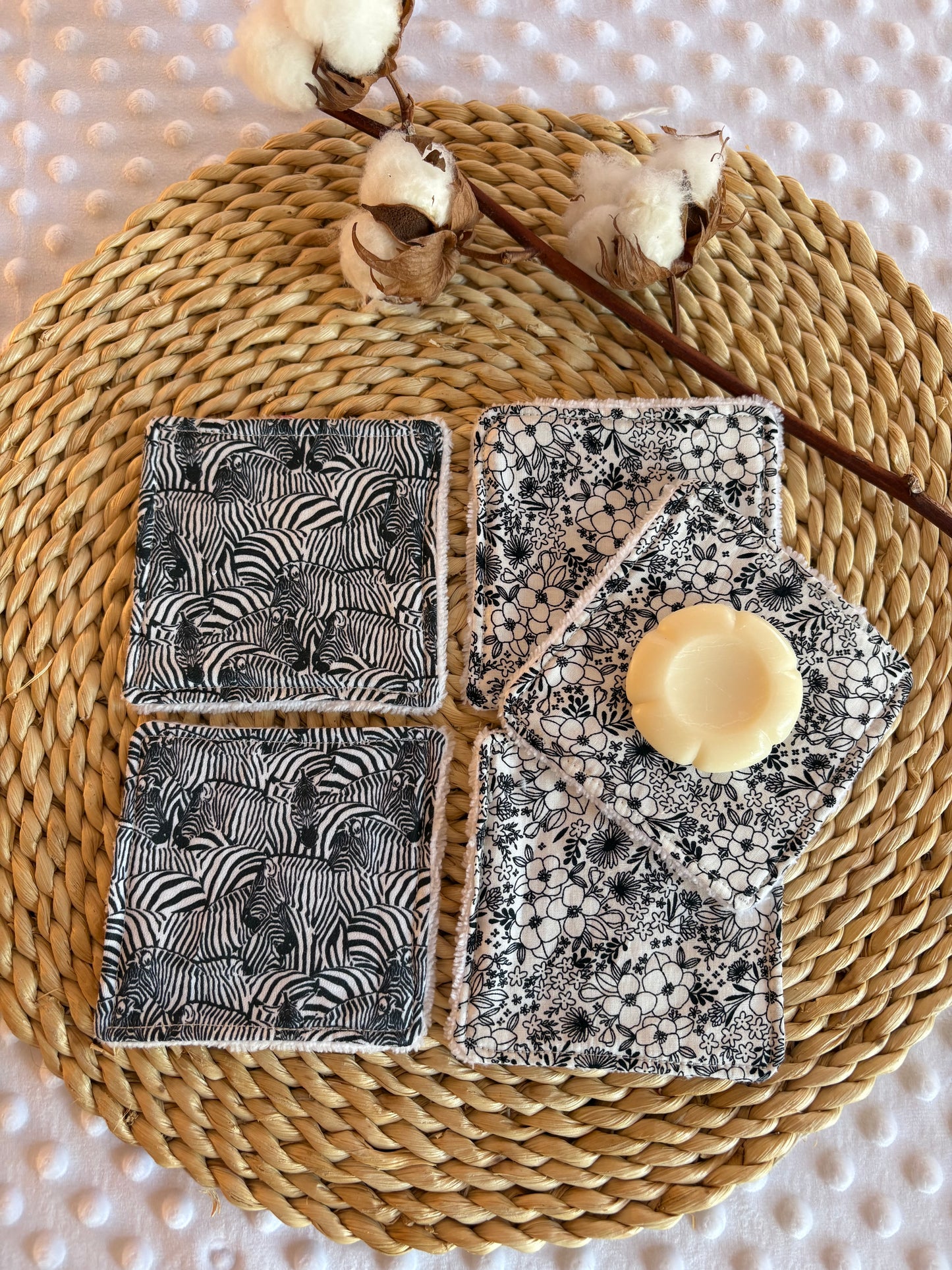 Set algodones blanco y negro
